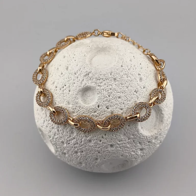 Women bracelet modern sleek cuff 4