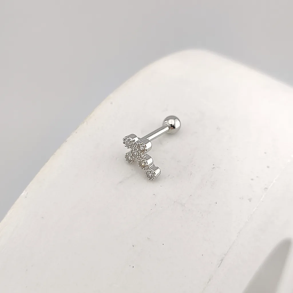 پیرسینگ گوش طرح صلیب نگین کاری شده - Image 2