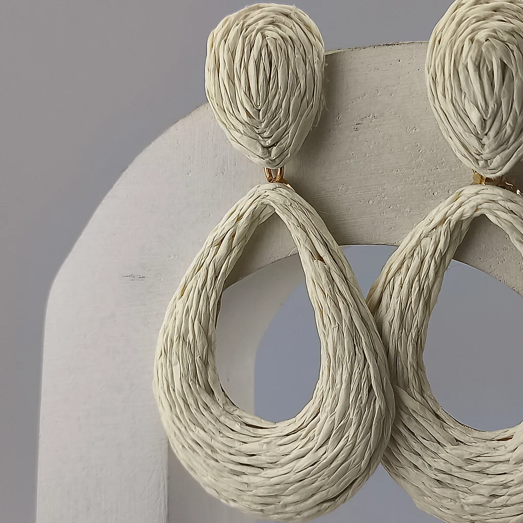 گوشواره دخترانه تابستانی کنفی طرح اشک - Image 2